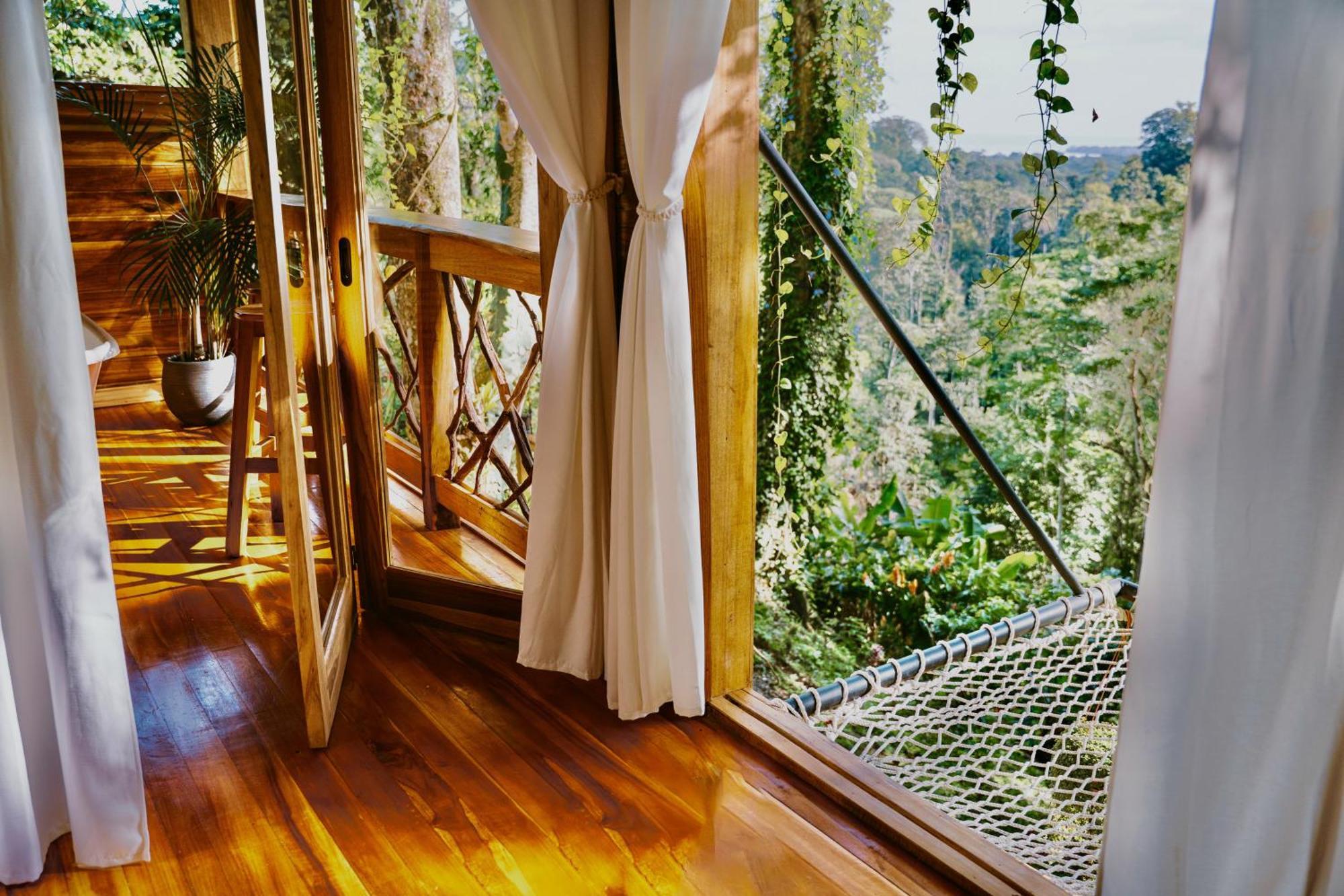 Jungle Spirit Treehouse Villa Cahuita Eksteriør bilde