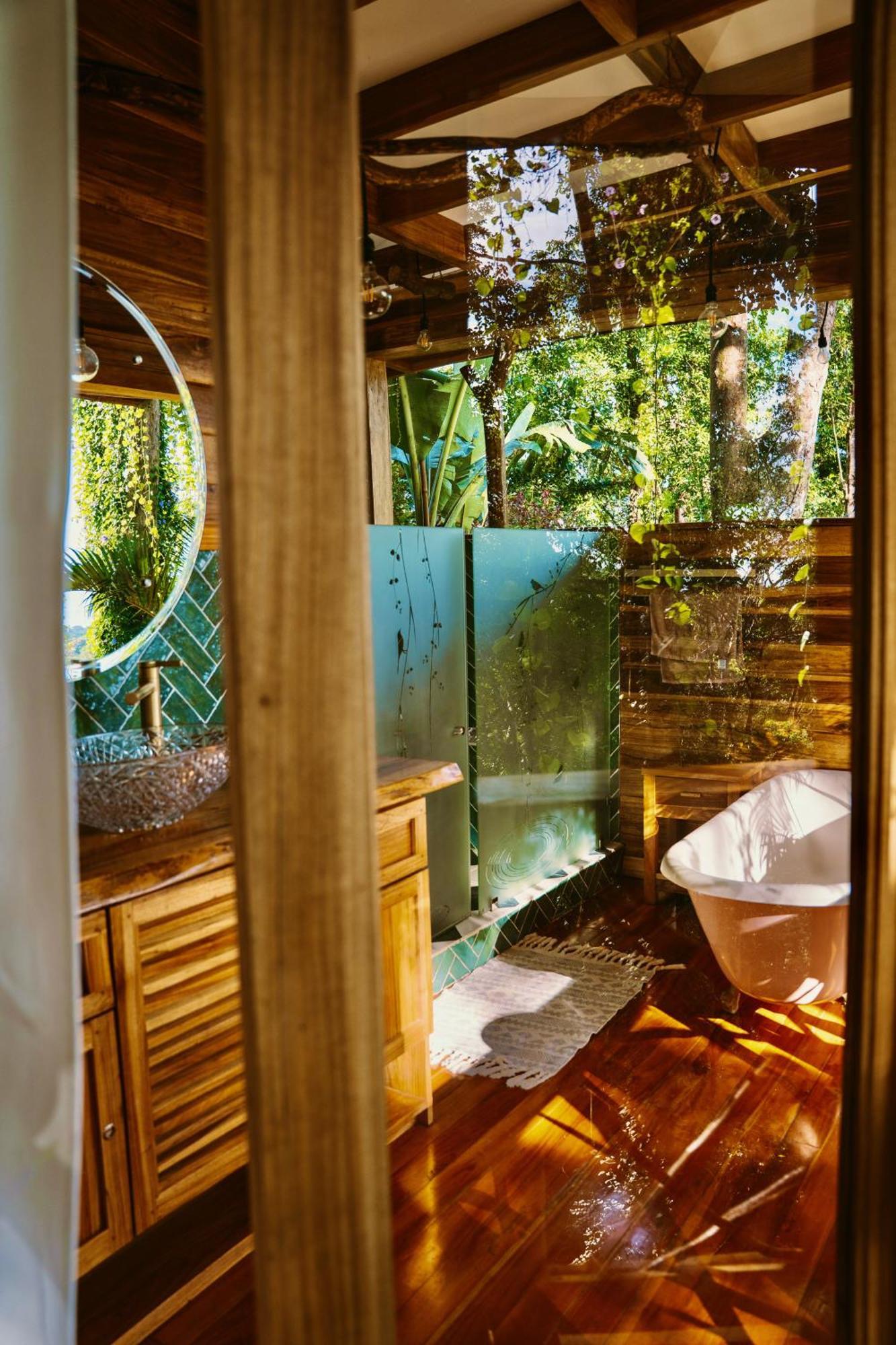 Jungle Spirit Treehouse Villa Cahuita Eksteriør bilde